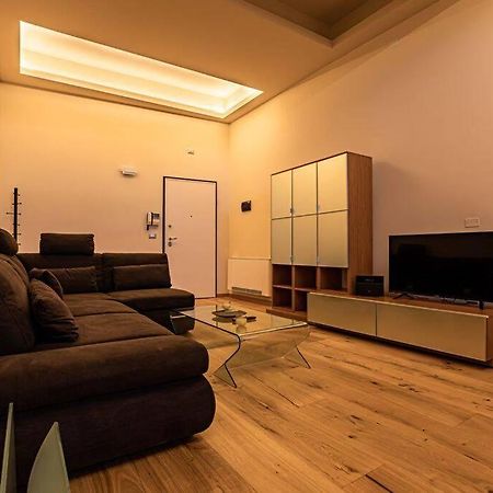 Appartamento Palazzo Bocchi โบโลญญา ภายนอก รูปภาพ
